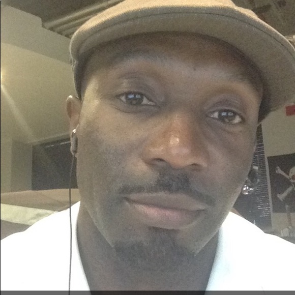 Meet your Posher, Moses - Picture 1 of 1